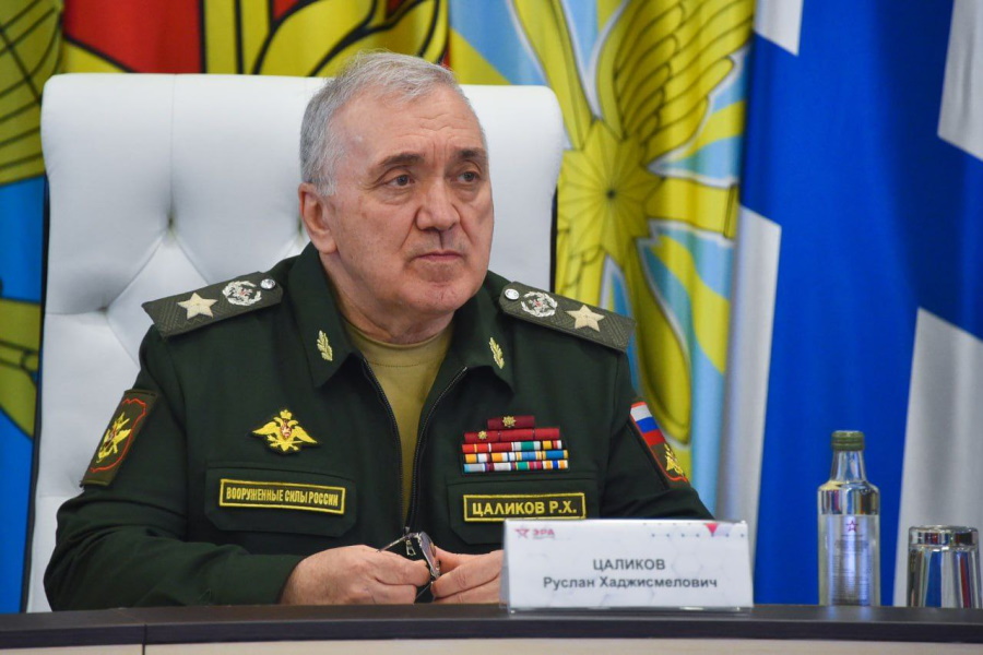 В СК сообщили о задержании бывшего первого замминистра обороны РФ Цаликова