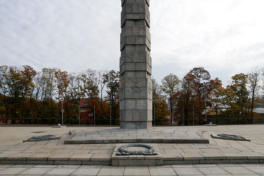 Дошли до Путина: что известно о вандализме на мемориалах в Калининграде