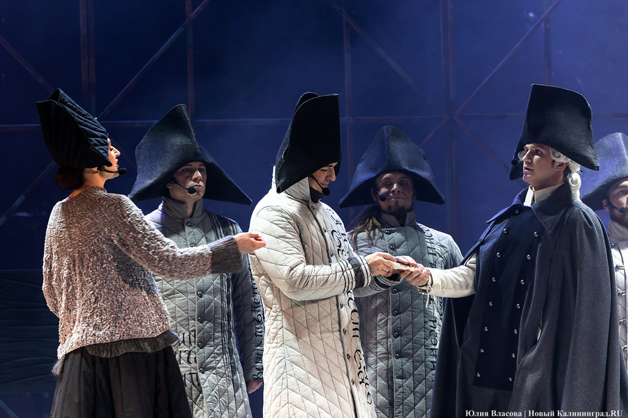 Два мира, две правды: в Музыкальном театре поставили мюзикл «Капитанская дочка» (фото)