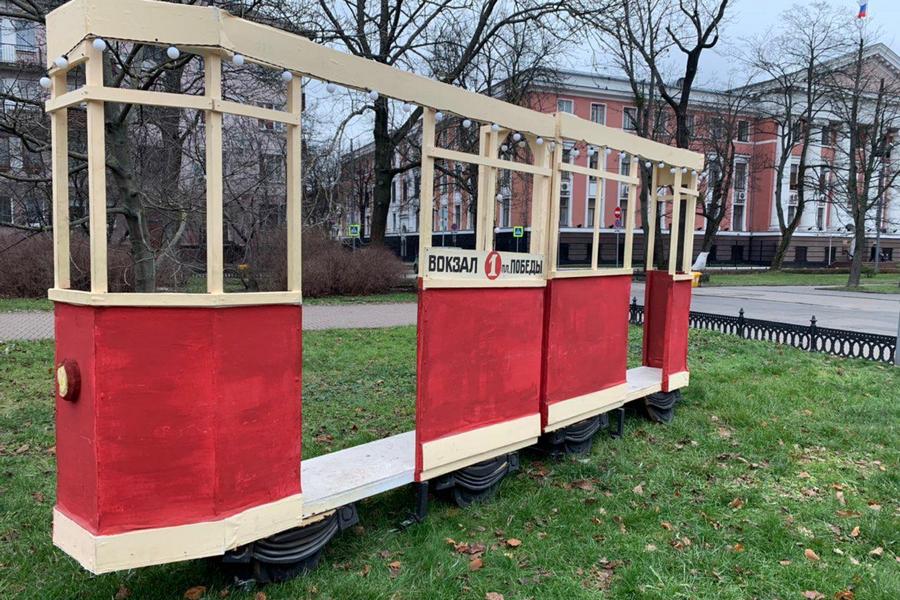 Драмтеатр потратил 140 тысяч рублей на фотозоны для открытия Года театра (фото)