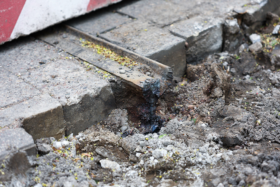 Ради трамвая придется потерпеть: что происходит на пр. Мира из-за перекладки рельсов (фото)