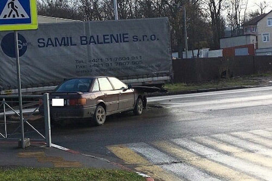 В Калининграде из-за нарушившего ПДД водителя «Рено» пострадал другой автомобилист