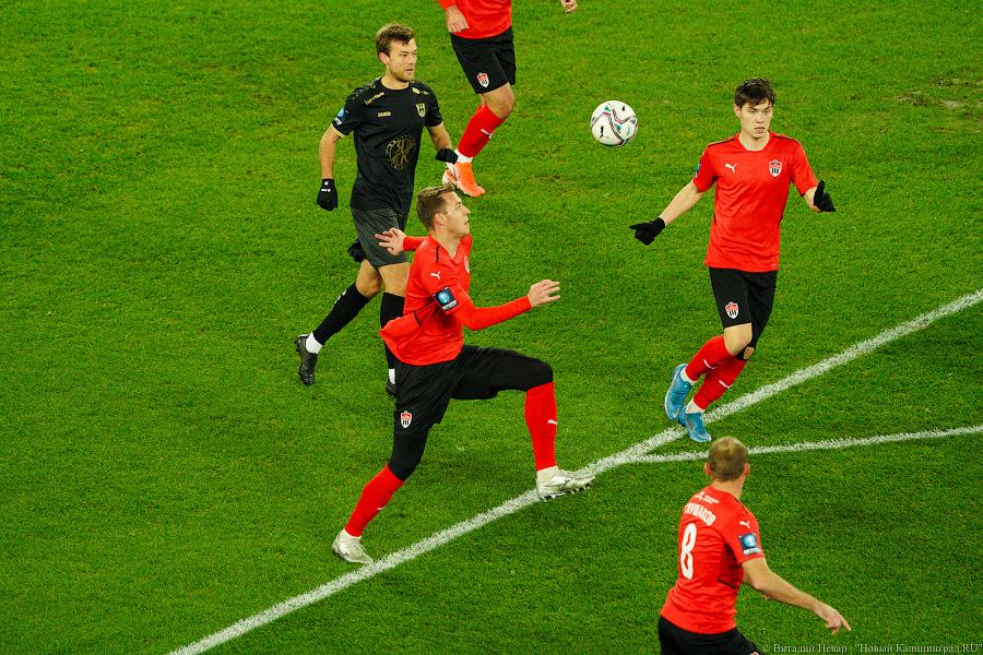 «Балтика» проиграла «Химкам» по пенальти, но вышла в 1/8 Кубка России. Объясняем почему (фото)