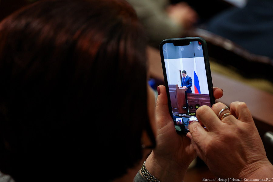 Карты, фотки, все дела: ежегодный отчет Антона Алиханова в фотографиях