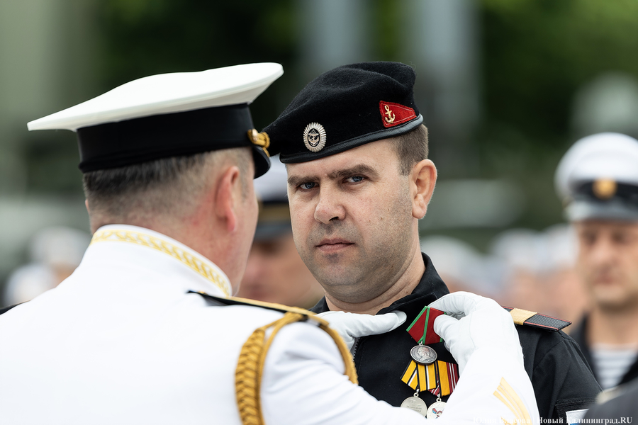 День ВМФ в Балтийске: как прошел парад кораблей Балтфлота (фото)