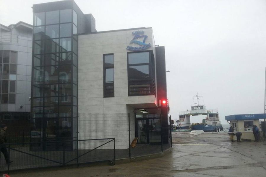 В Балтийске открыли двухэтажный вокзал у переправы на косу (фото)