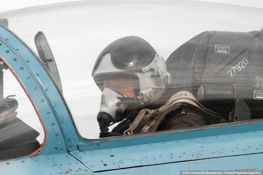 «Учёба в небе»: фоторепортаж с тренировочных полётов Су-27