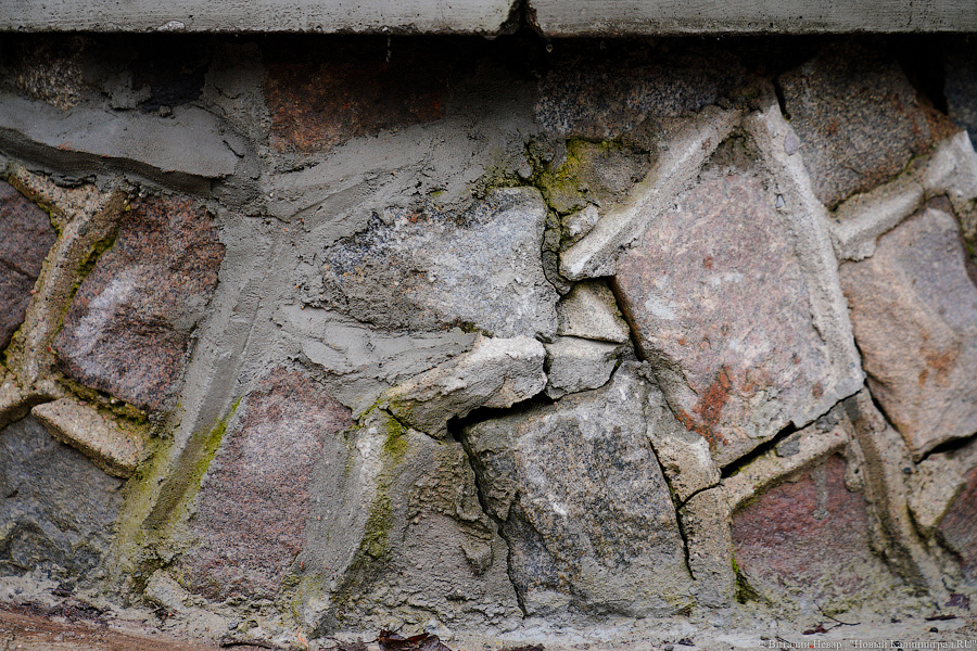 «Грязные» миллионы: во что превратился благоустроенный остров Канта к весне (фото)