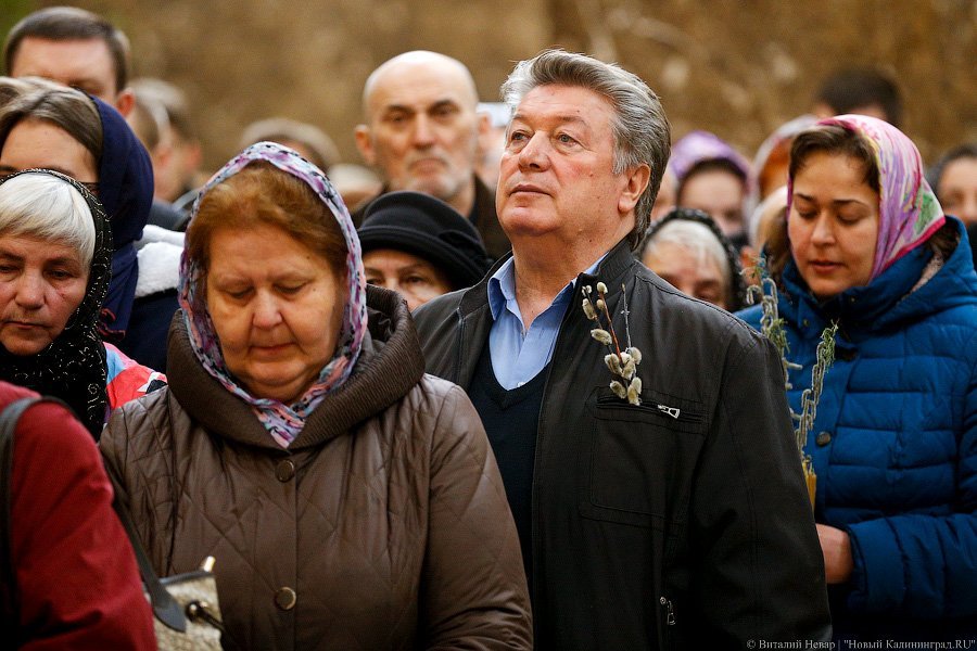 «Цветики да вербочки»: как прошло богослужение в Вербное воскресенье (фото)