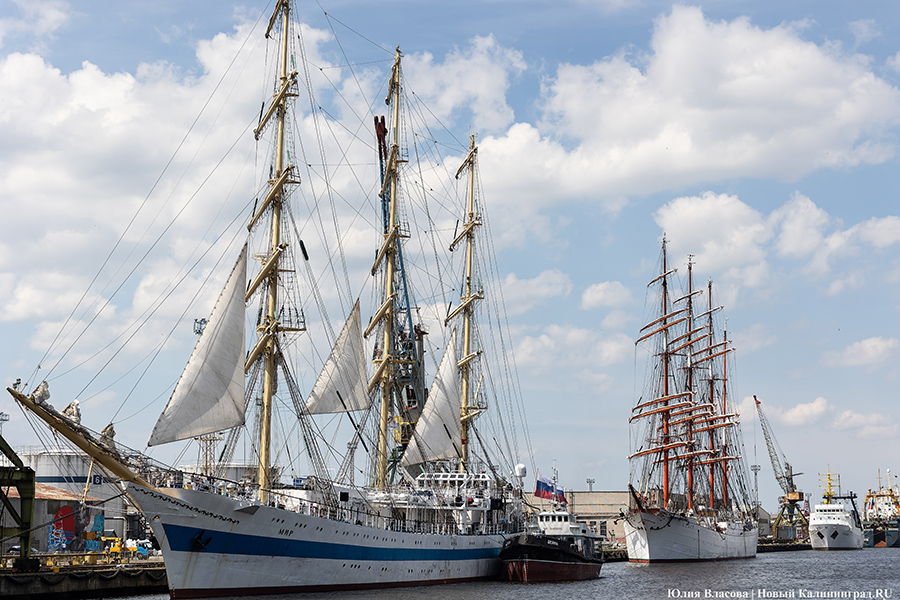 15 июня: парусник «Мир» впервые зашёл в порт Калининграда