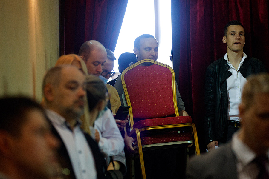 «Гранд-концерт» для солистов с оркестром: как отчитывались главы Калининграда (фото)