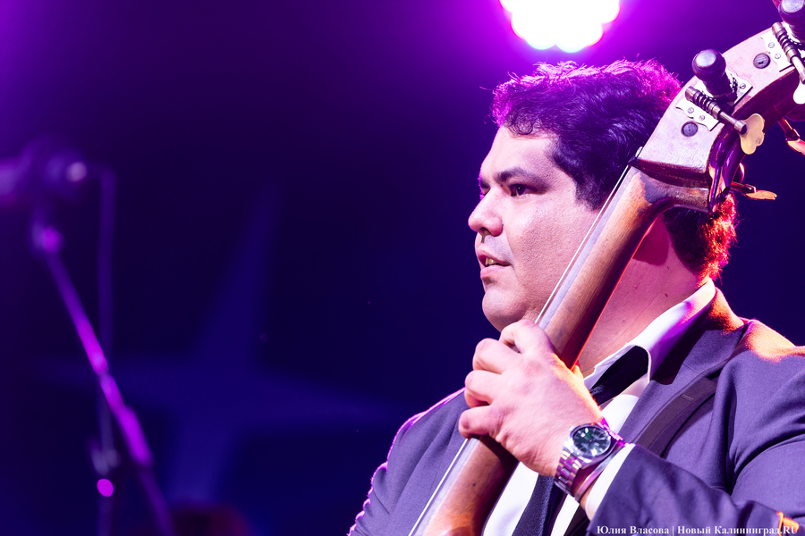 Дикие пляски цыганских шляпников: оглушительное закрытие «Калининград Сити Джаза» (фото)