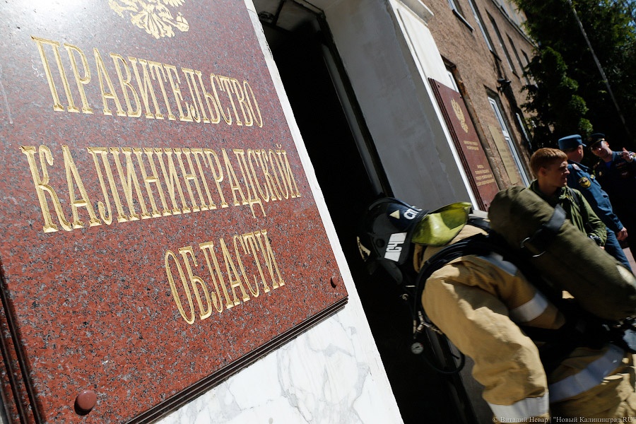 «Шланги, сирены, селфи»: как на Дмитрия Донского, 1, учились спасать всех врио