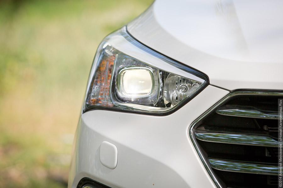 Дом на колесах: тест-драйв Hyundai Grand Santa Fe