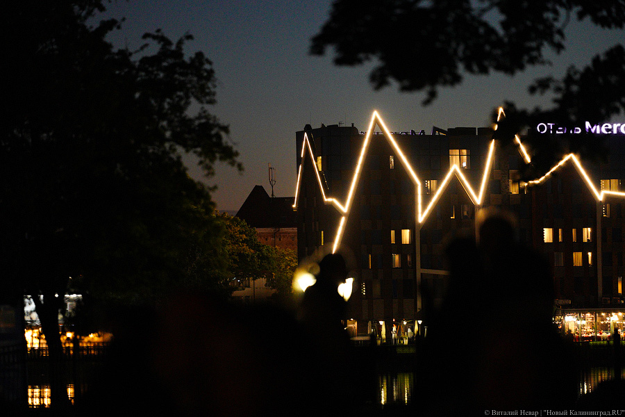 Сентябрьская «Гроза»: калининградский Драмтеатр сыграл спектакль на Верхнем озере