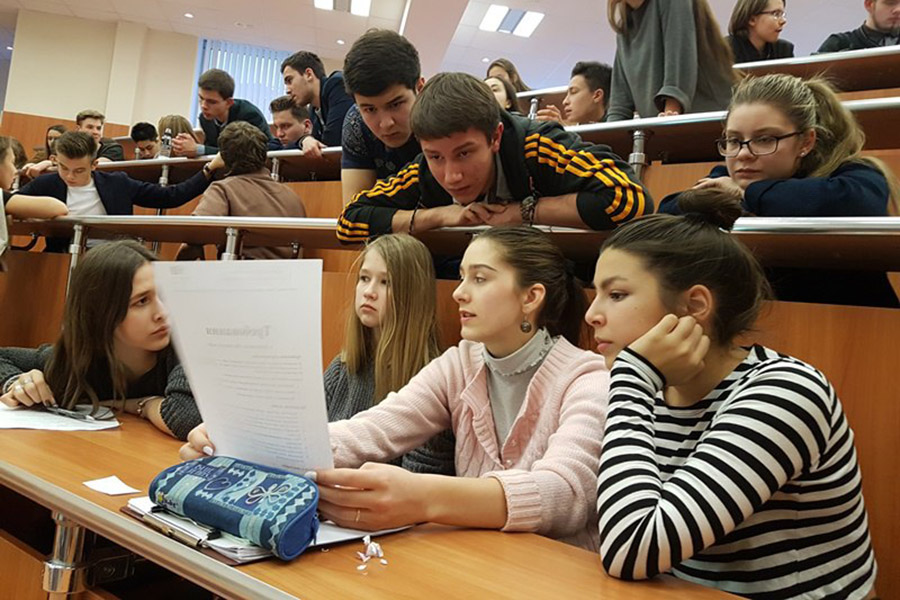 Большие возможности: Школа МГИМО в Калининграде объявила набор учеников