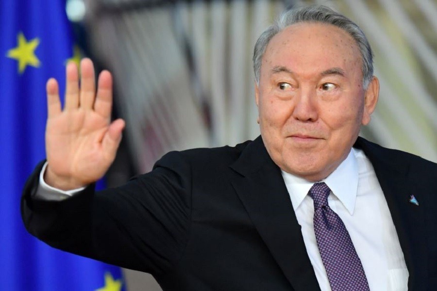 Президент Казахстана Назарбаев заявил, что уходит в отставку