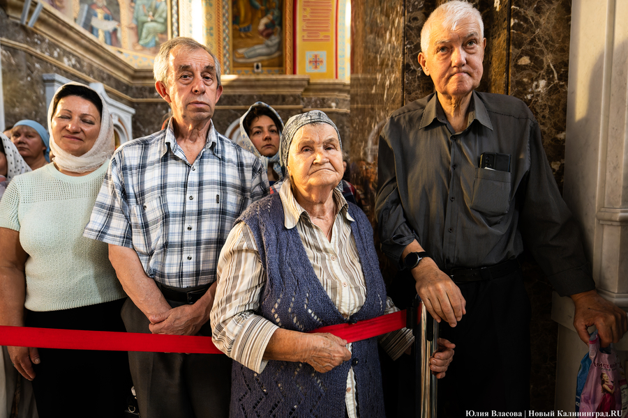 В Калининграде отслужили молебен в честь Казанской иконы Божией Матери (фото)
