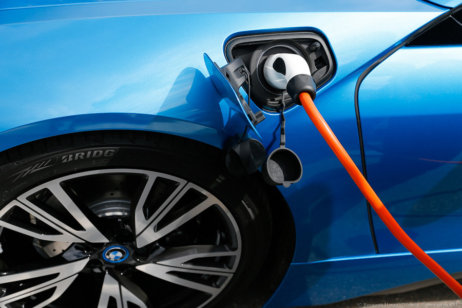 В ЕС назвали год вероятного введения запрета на двигатели внутреннего сгорания 