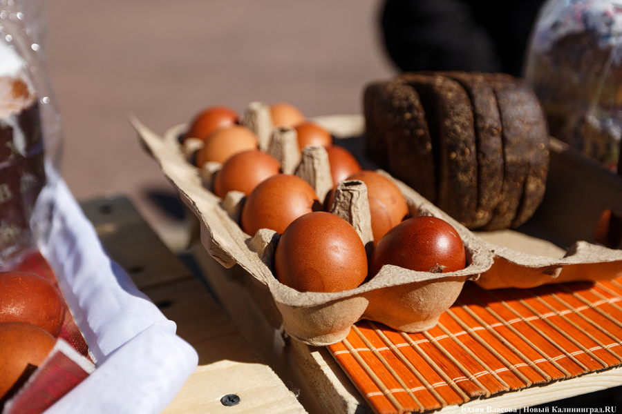Великая суббота: в Кафедральном соборе освятили пасхальные угощения (фото)
