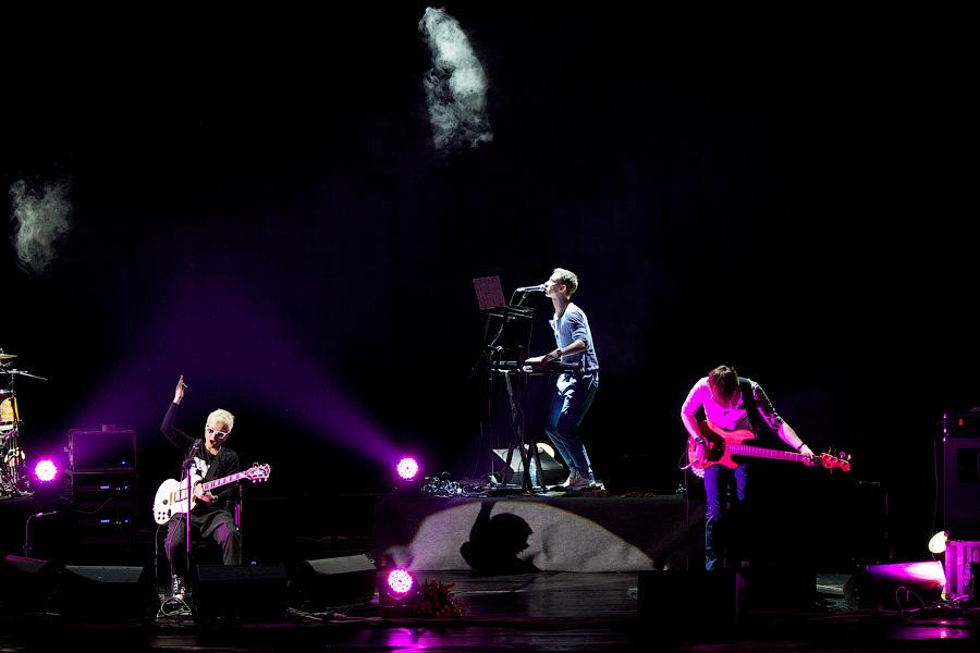 «Белая песня»: фоторепортаж с концерта Светланы Сургановой