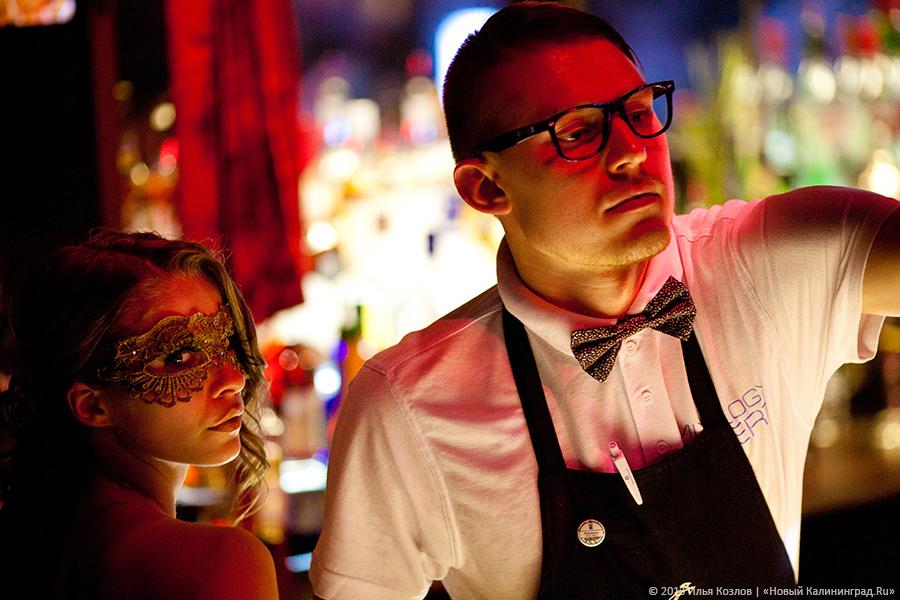 Странные танцы: в клубе «Exclusive» отметили Хеллоуин