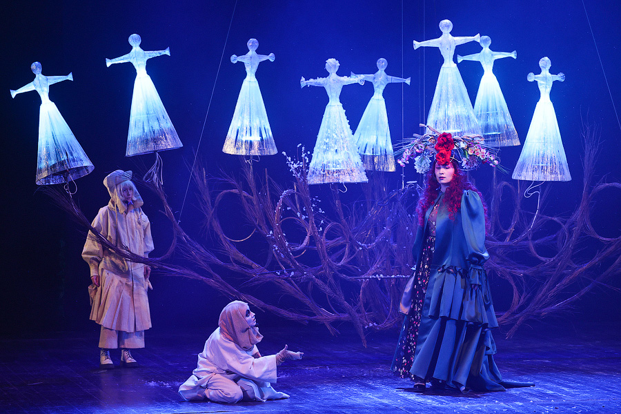 Славянское фэнтези: в Музыкальном театре поставили «Снегурочку» Островского (фото)