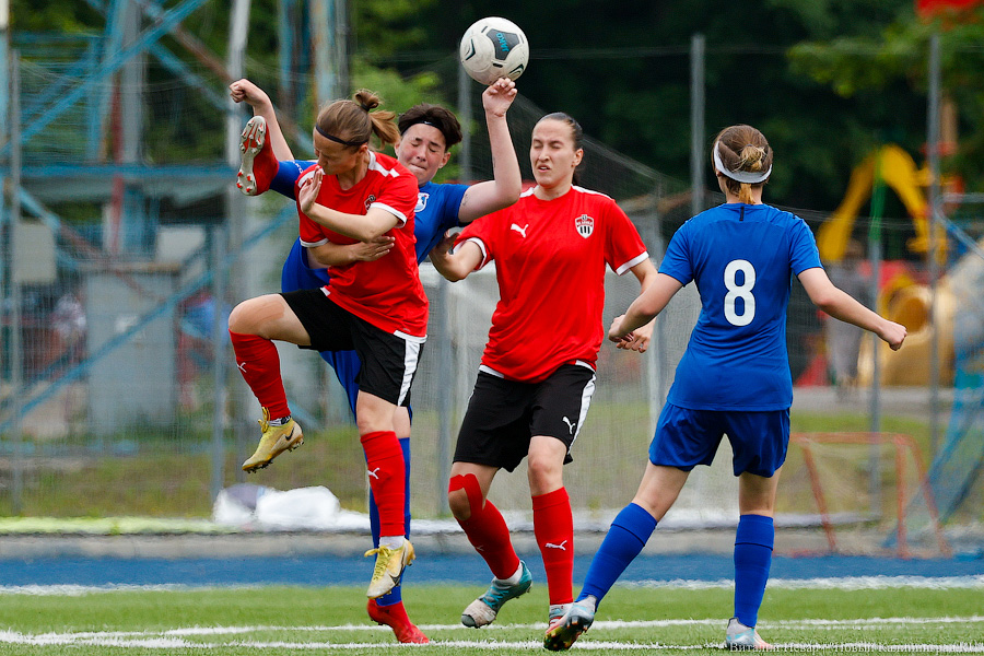 Голкиперка, форвардка: женская «Балтика» дебютировала на Кубке России (фото)