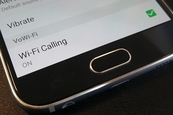 «МегаФон» первым в России запустил федеральную сеть VoWiFi