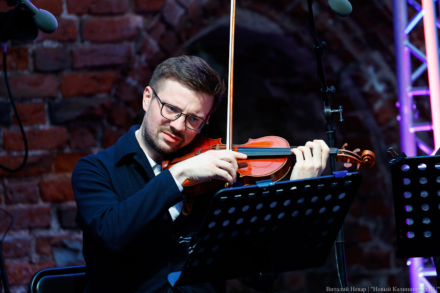 Музыкальное приношение: концерт в руинах кирхи Святого Якоба в фотографиях (фото)