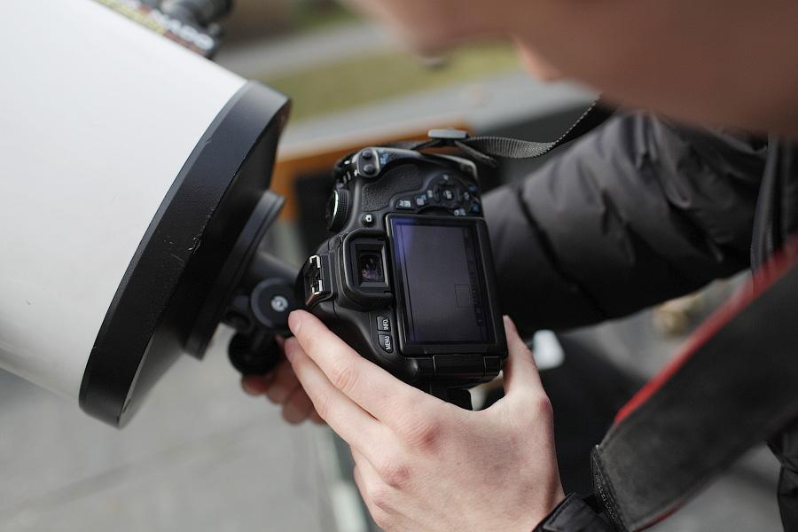 Облачно, с прояснениями: как прошло солнечное затмение в Калининграде (фото)