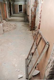 На ремонт "инфекционки" требуется еще 5 месяцев