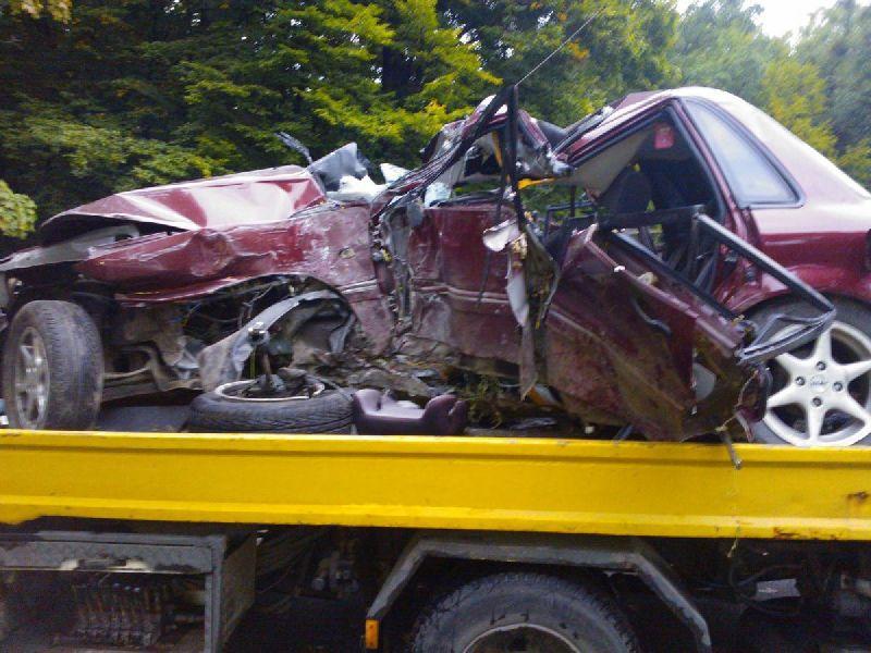 Между Окружной и пос. Борисово в ДТП погибли два человека (фото)