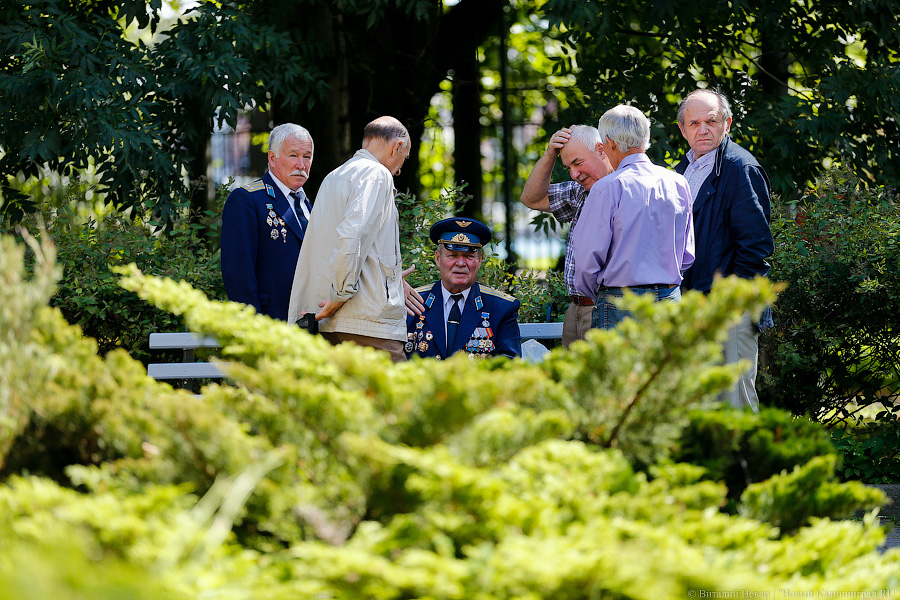 За ВДВ: в Калининграде почтили память погибших десантников