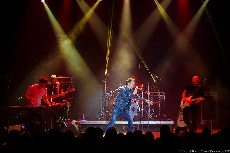 «Ты не один»: концерт «Brainstorm» в Калининграде в день рождения «Вагонки»