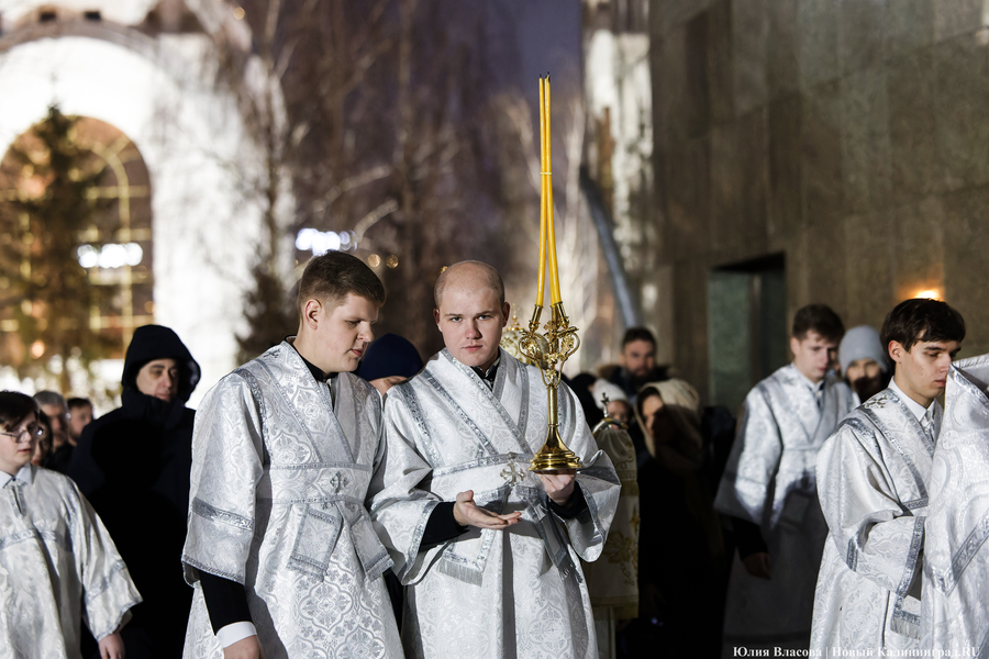 Свет Рождества: как в Калининграде прошла праздничная служба