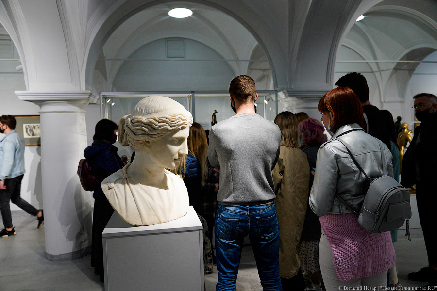 Избирательный COVID: как Музейная ночь стала праздником для одних и проблемой для других