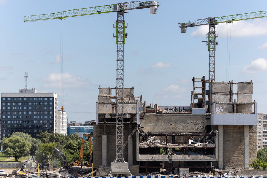 Участник строительства Дома Советов — о сносе здания: «Они там еще потрудятся»
