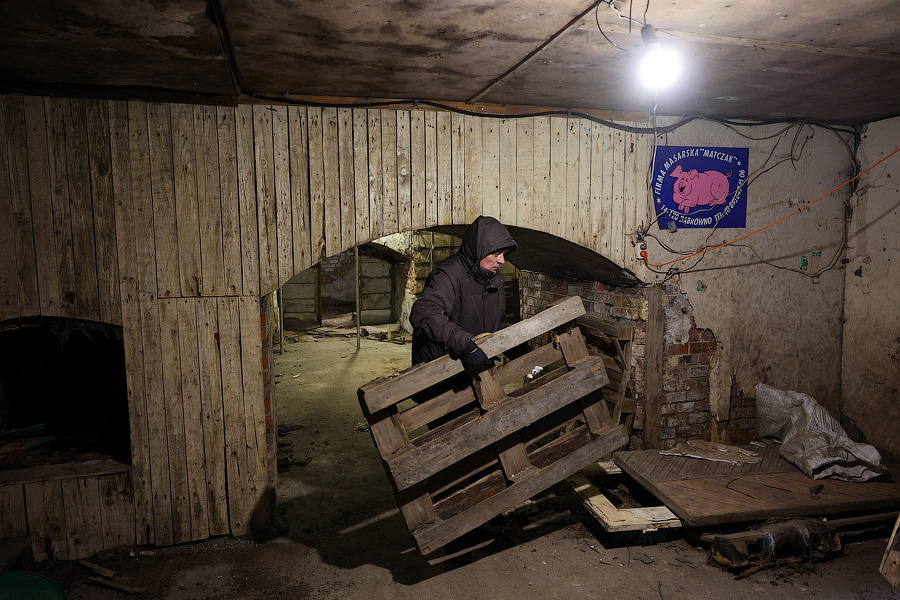 Бастион и порядок: в «Литве» провели первый субботник (фото)