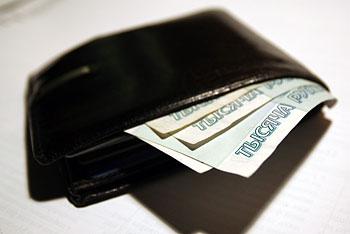 За месяц задолженность по зарплате в России выросла на 2,5% 