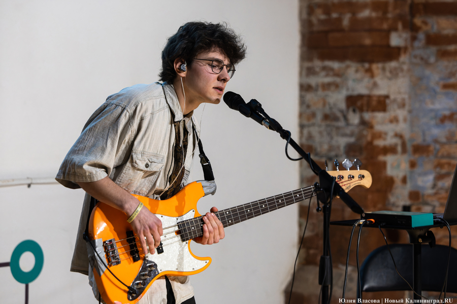 Что останется после нас: в «Воротах» открылась выставка современной мозаики