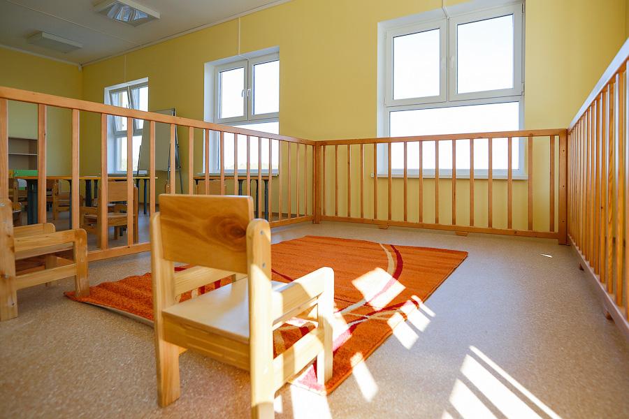 Далеко ли до Юрмалы: как губернатор Николай Цуканов стройплощадку Театра эстрады навещал