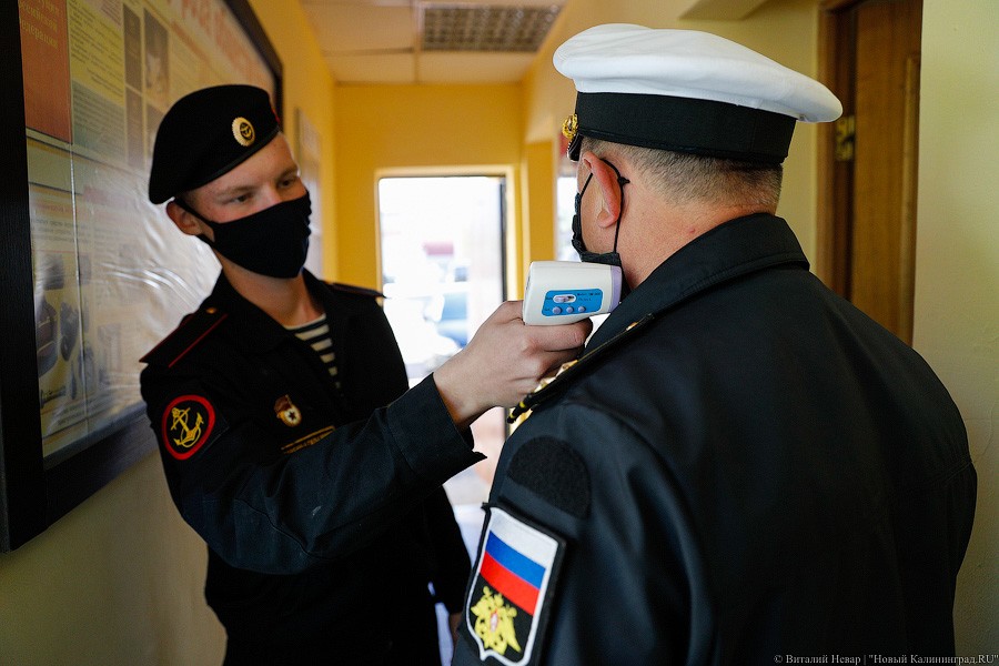 Масочный призыв: Балтфлот отправил первую команду новобранцев в воинские части