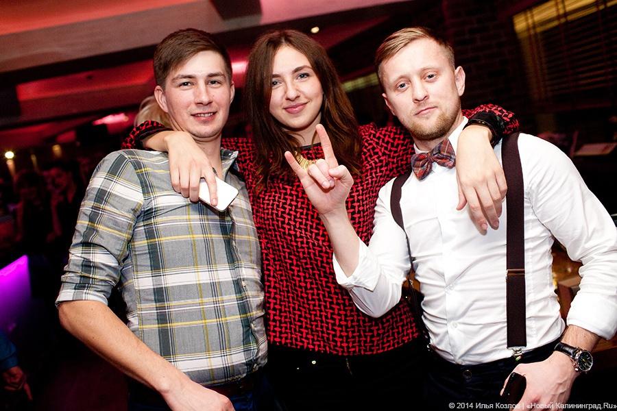 Только для девушек: белорусские стриптизёры «раскачали» «Stereo Cafe»