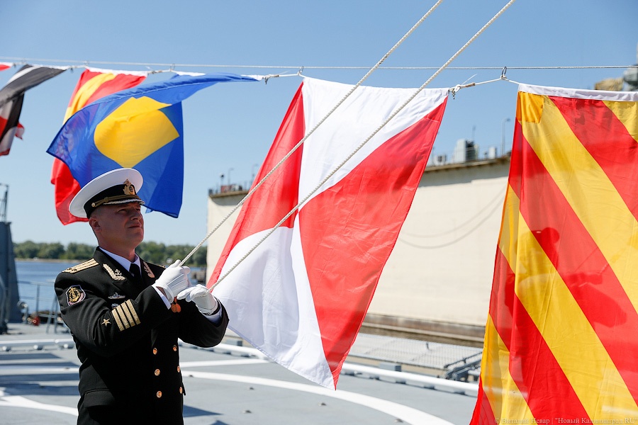 18 кораблей прибыли в Санкт-Петербург из Балтийска для участия в военно-морском параде