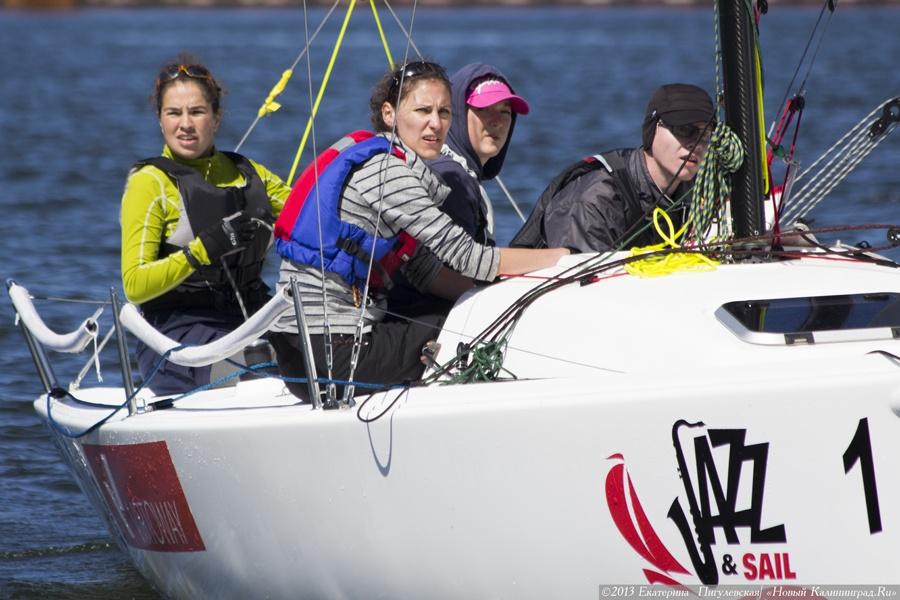 Гонки под музыку: фоторепортаж с регаты «Jazz&Sail»