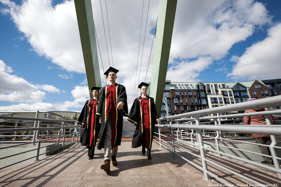 От музея до острова: как в Калининграде открывали Философский мост (фото)