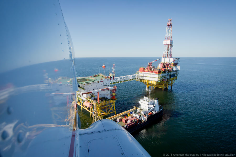 Голос нефти: как досрочно выбирали депутатов на нефтяной платформе Д-6