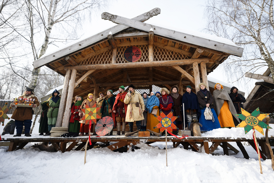 Блины, пляски и «самое большое» чучело: как отпраздновали Масленицу в «Каупе» (фото)