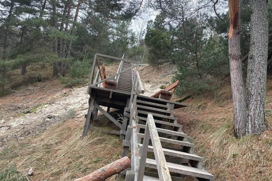 На Куршской косе закрыли на ремонт лестницу на «Высоте Мюллера»